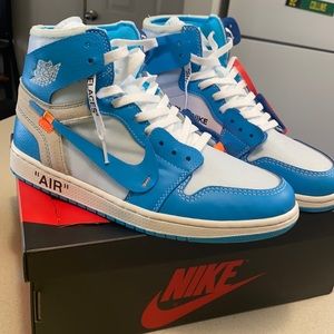 Authenticated AIR JORDAN 1 x OFF-WHITE UNC